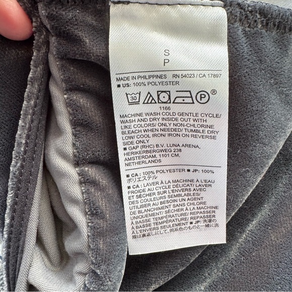 Banana Republic Factory Cropped Open Back Velvet Blouse - Picture 10 of 10